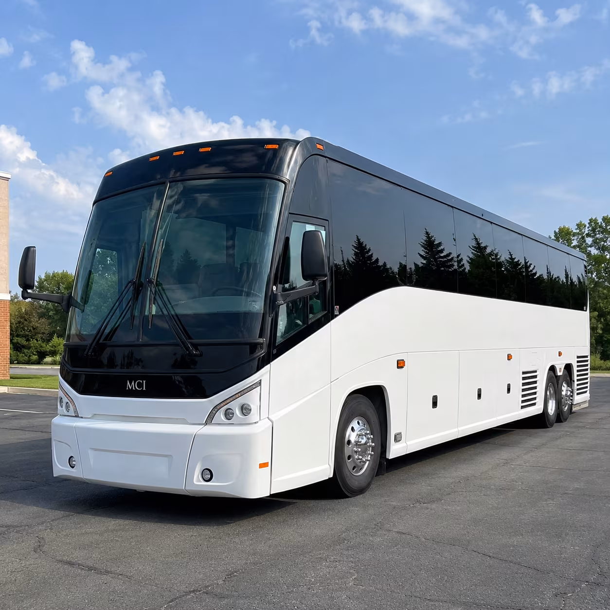 compare buses for stadium concerts at the alamodome